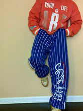 Load image into Gallery viewer, Fashion That Feels Good -Unisex Joggers
